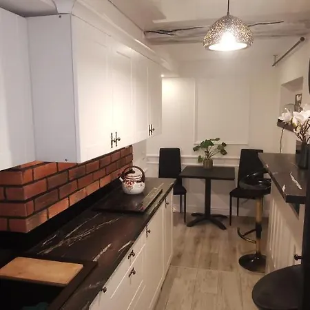 Akacjowa 3 A * Мальборк